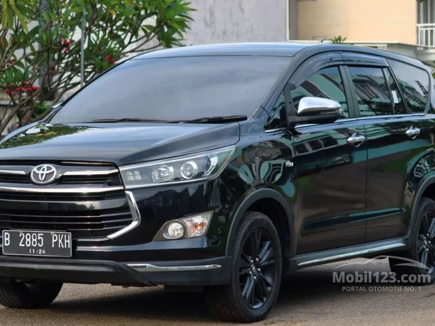 Jual Mobil Toyota Innova Venturer 2019 2.0 di DKI Jakarta Automatic Wagon Hitam Rp 320.000.000