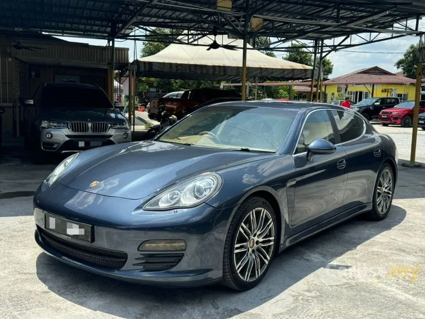 2009 Porsche Panamera S Hatchback