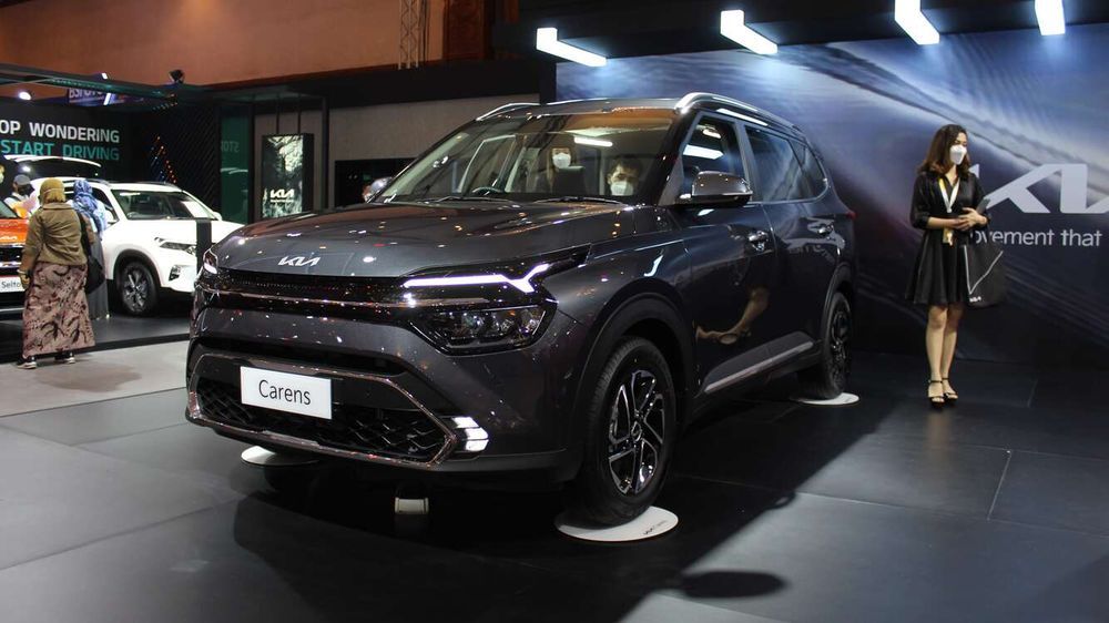 Impresi Pertama KIA Carens, Mobil Terbaru dari KIA Berkesan Gagah