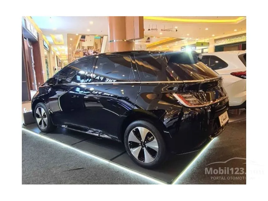 2024 Wuling Cloud EV EV Hatchback