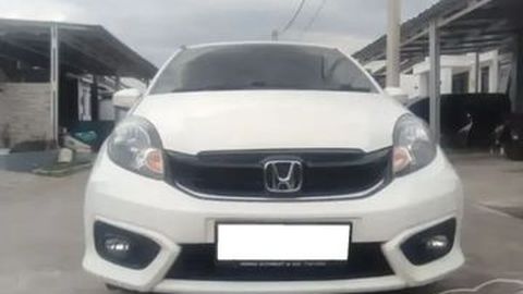 Honda Brio 2017 Bekas Ini Murah Banget, Harganya Cuma Rp110 Jutaan!