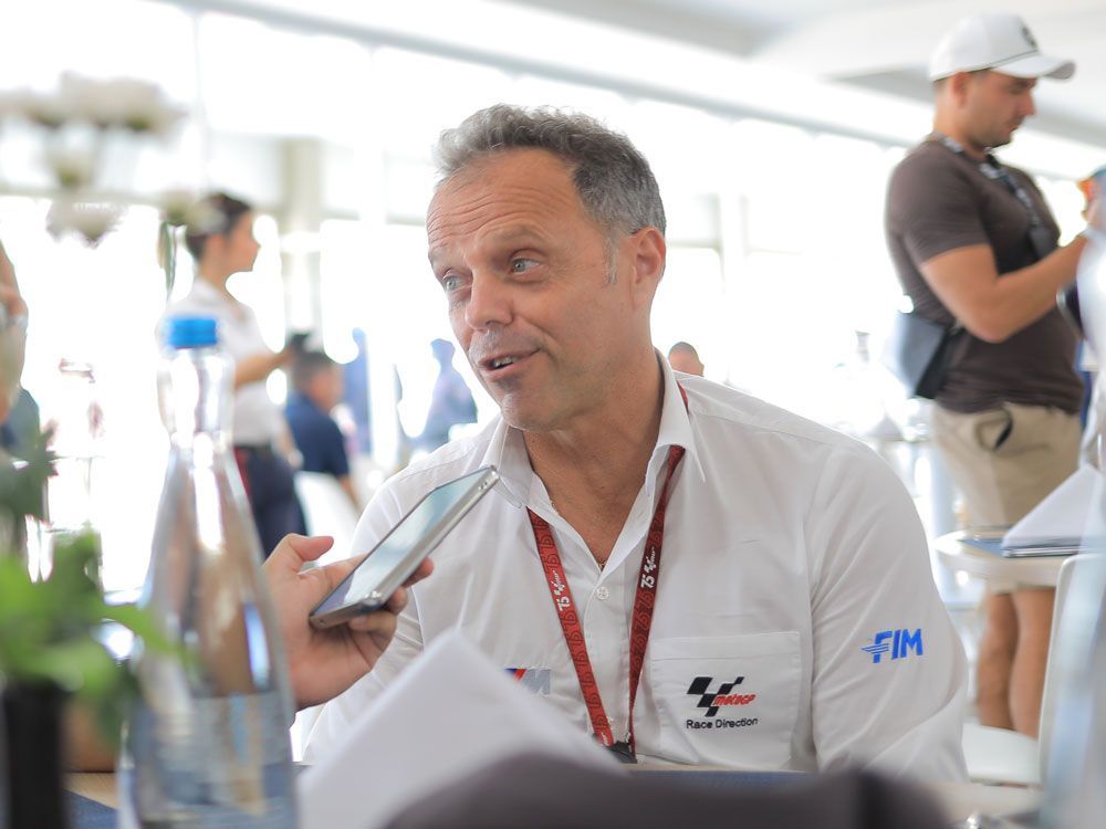 Legenda MotoGP Loris Capirossi Jatuh Cinta dengan BMW, Koleksinya Banyak dan Keren-keren