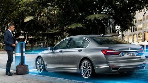 All-New BMW 7 Series Plug-In Hybrid Debuts: Meet The 740e PHEV
