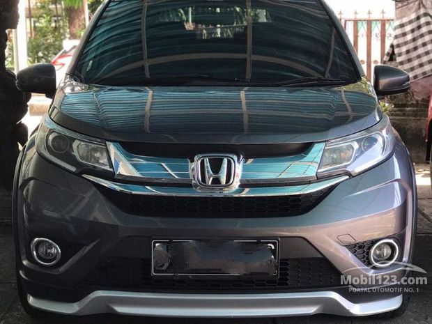  Honda  Mobil  bekas  dijual  di  Denpasar  Bali  Indonesia 
