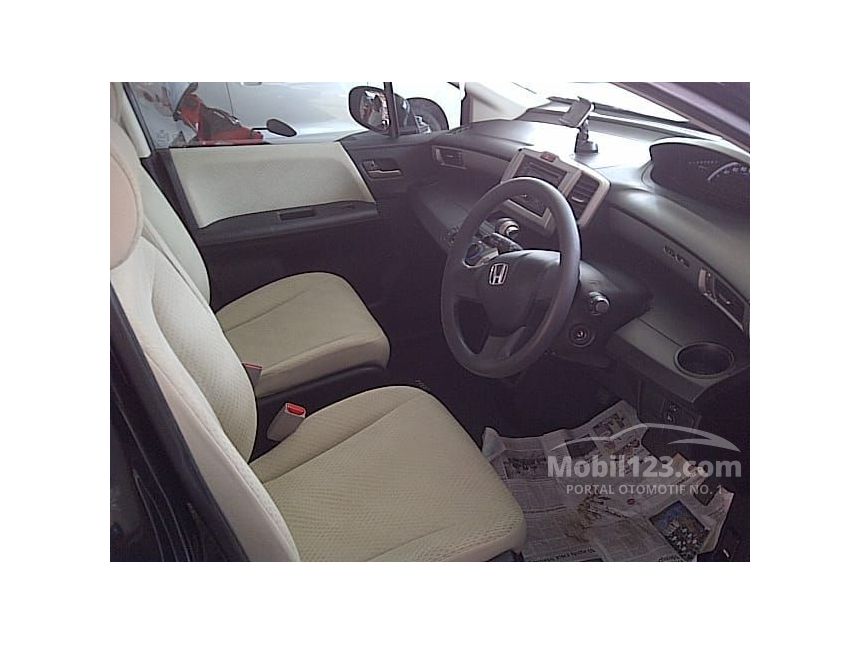 Jual Mobil  Honda  Freed  2012 S 1 5 di Jawa  Tengah  Automatic 