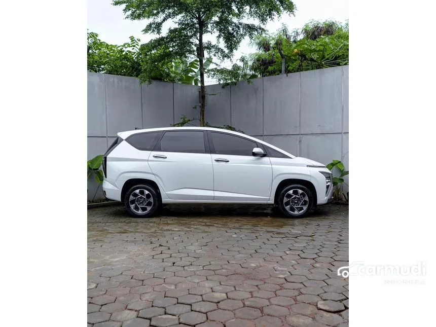2023 Hyundai Stargazer Prime MPV