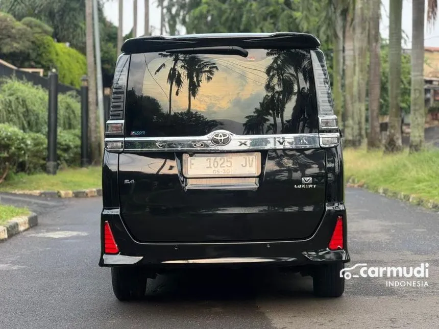 2020 Toyota Voxy MPV