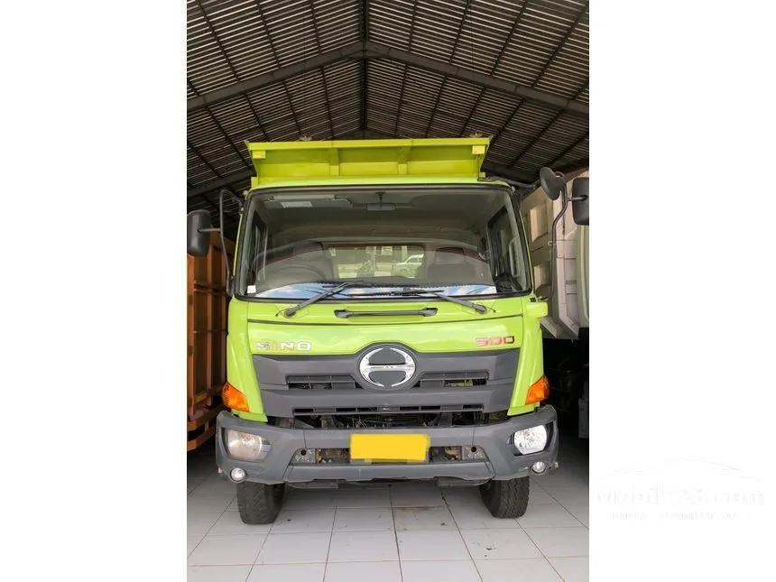 Jual Mobil Hino Ranger 2021 FM 260 JW 7.7 di Jawa Timur Manual Trucks Hijau Rp 1.175.000.000