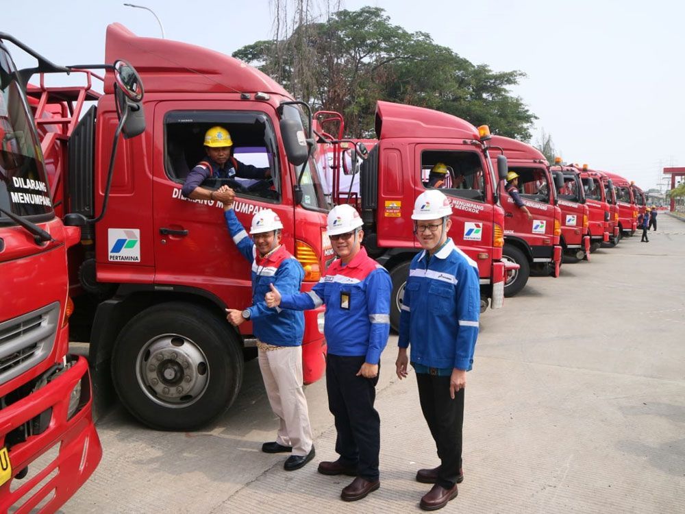 Pertamina MOR III Kirim 12 Mobil Tangki BBM ke Palu