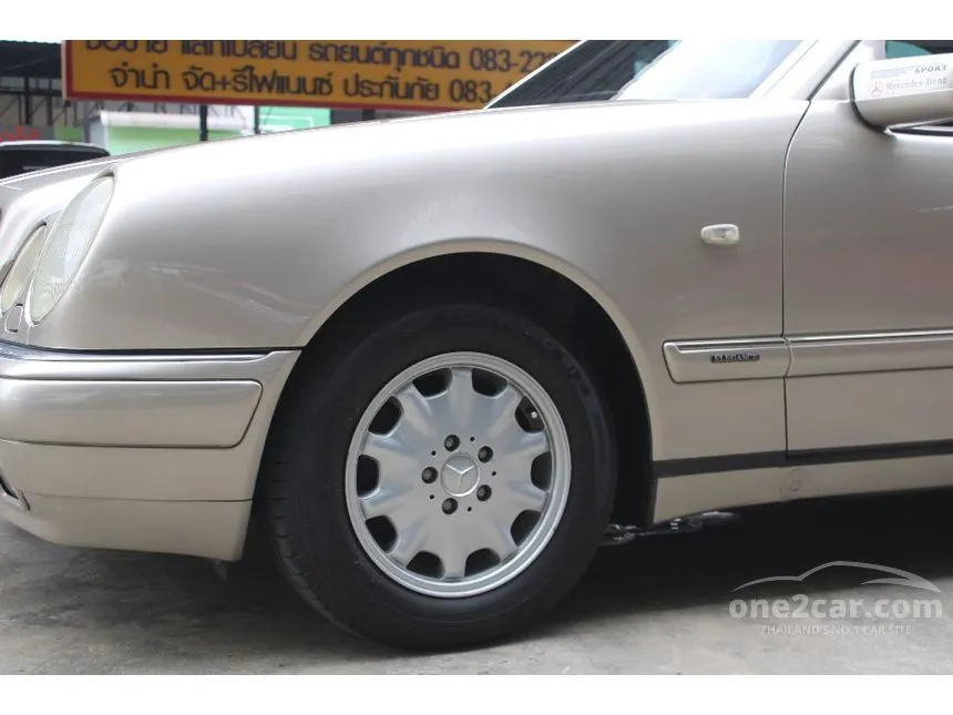1998 Mercedes-Benz E230 Elegance Sedan