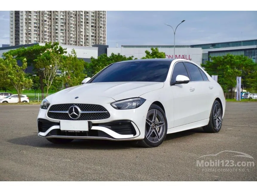 2023 Mercedes-Benz C300 AMG Line Sedan