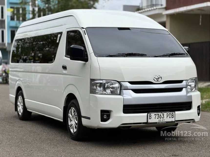 2024 Toyota Hiace Commuter Van