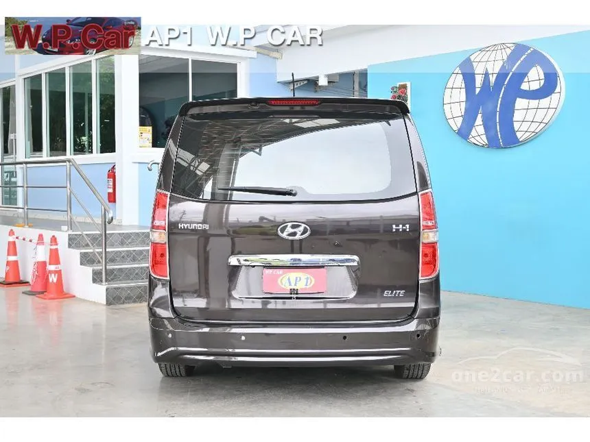 2017 Hyundai H-1 Elite Van
