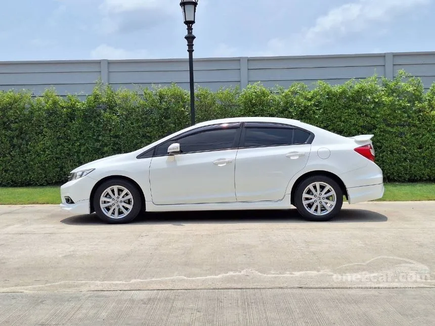 2013 Honda CIVIC E Navi Sedan