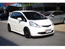 2010 Honda Jazz 1.5 (ปี 08-14) V i-VTEC Hatchback AT