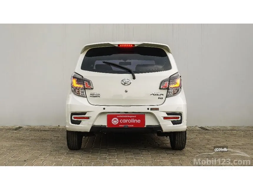 2022 Daihatsu Ayla R Deluxe Hatchback