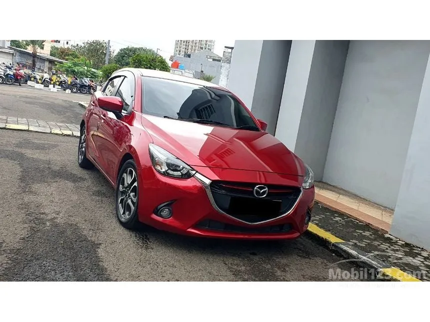 2015 Mazda 2 R (Soul Red Color) Hatchback