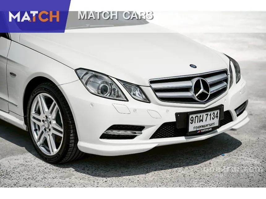 2012 Mercedes-Benz E200 CGI BlueEFFICIENCY Sedan