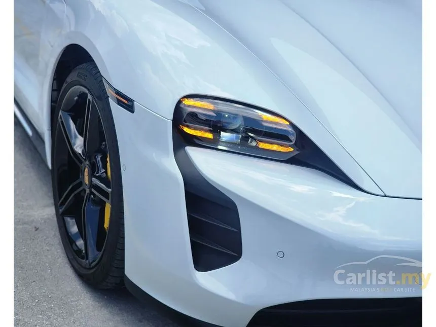 2020 Porsche Taycan 4S Sedan