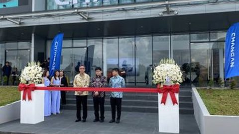 Changan Lumin dan Deepal S07 Resmi Mengaspal, Ditandai Tiga Dealer Baru Diresmikan Sekaligus