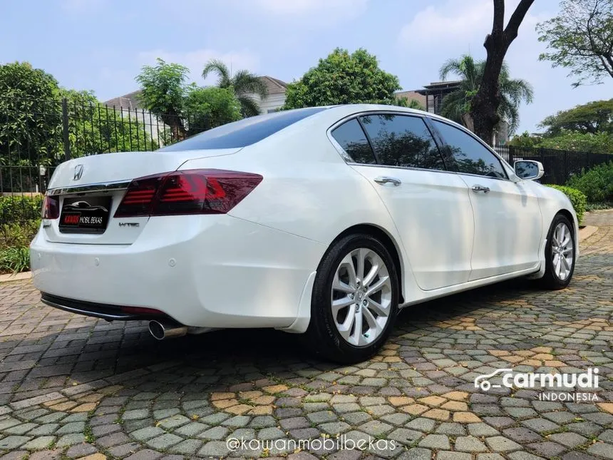 2013 Honda Accord VTi-L Sedan