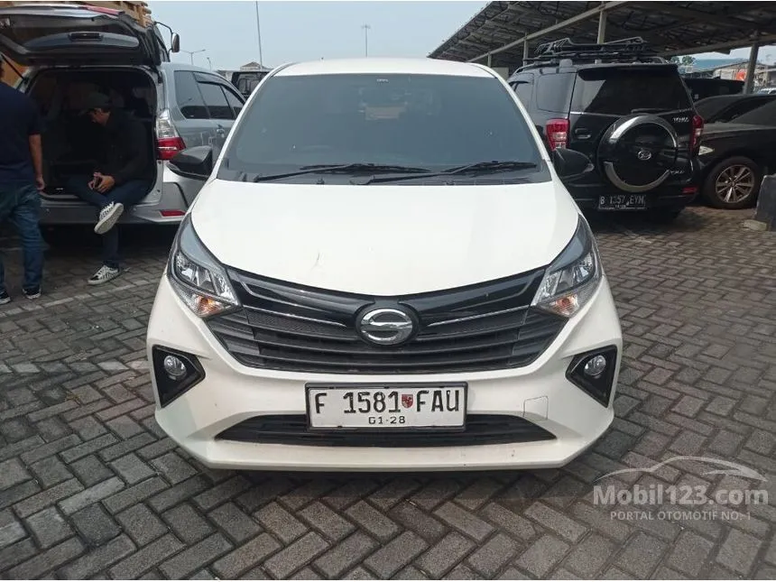 Jual Mobil Daihatsu Sigra 2022 R 1.2 di DKI Jakarta Manual MPV Putih Rp 127.000.000