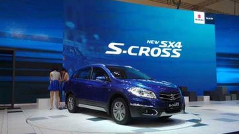 Dirilis, Harga Suzuki SX4 S-Cross di bawah Rp 260 Juta