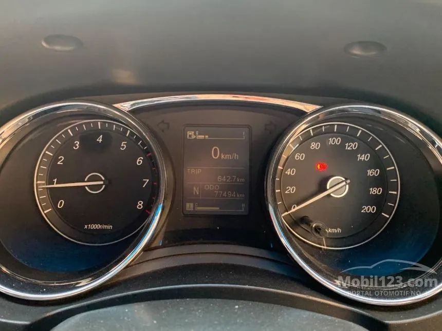 2020 Wuling Confero S L Lux MPV