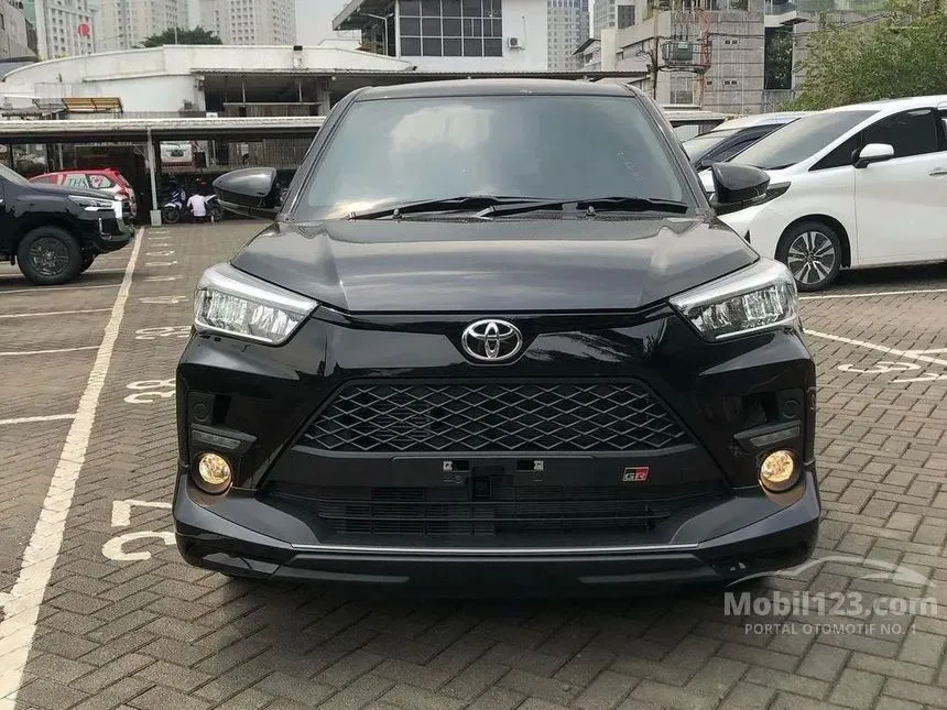 Jual Mobil Toyota Raize 2024 GR Sport 1.0 di Banten Automatic Wagon Hitam Rp 233.300.000