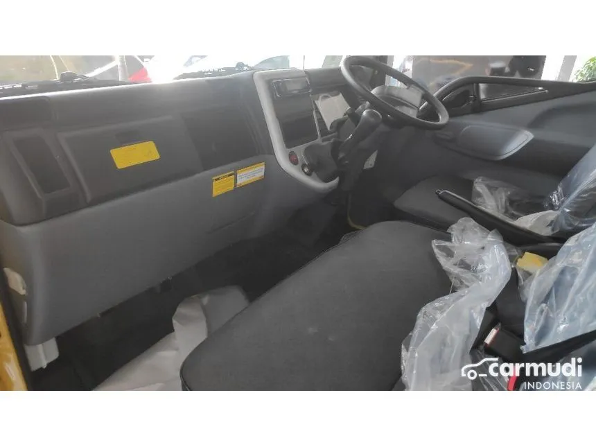 2022 Mitsubishi Canter FE 71 L Box