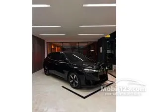 2023 BMW iX xDrive40 Sport SUV