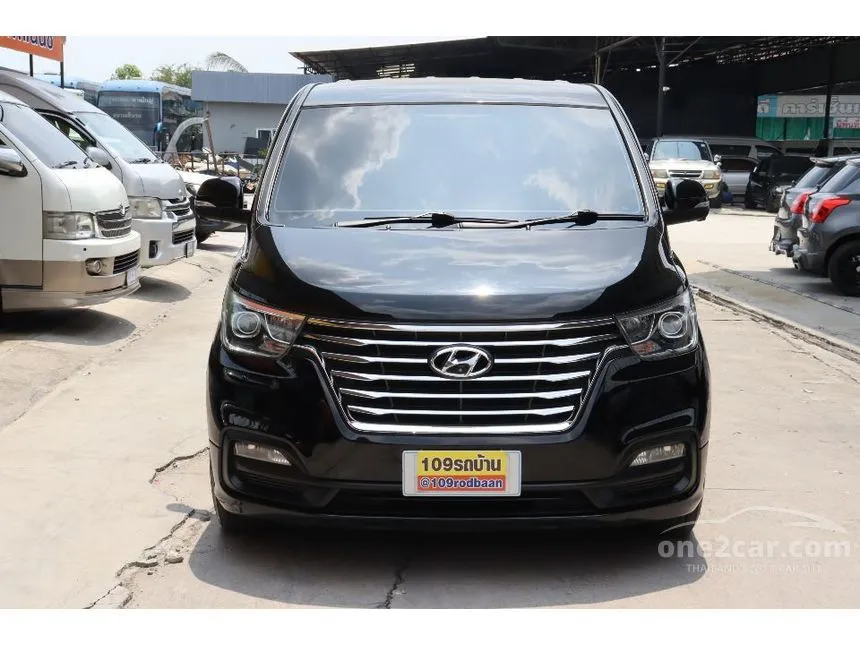 2019 Hyundai H-1 Deluxe Van