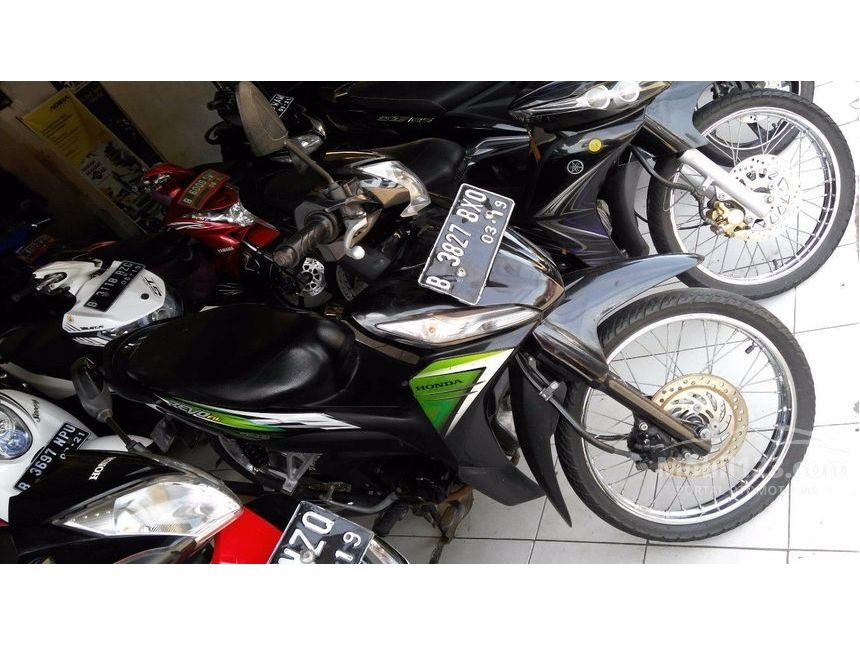 Jual Motor Honda Revo 2014 0.1 di Banten Manual Hitam Rp 7 