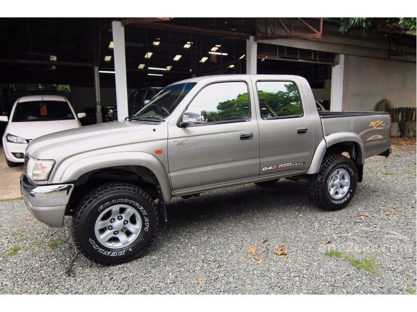 Toyota hilux 2003