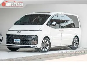 2023 Hyundai Staria 2.2 Premium Van
