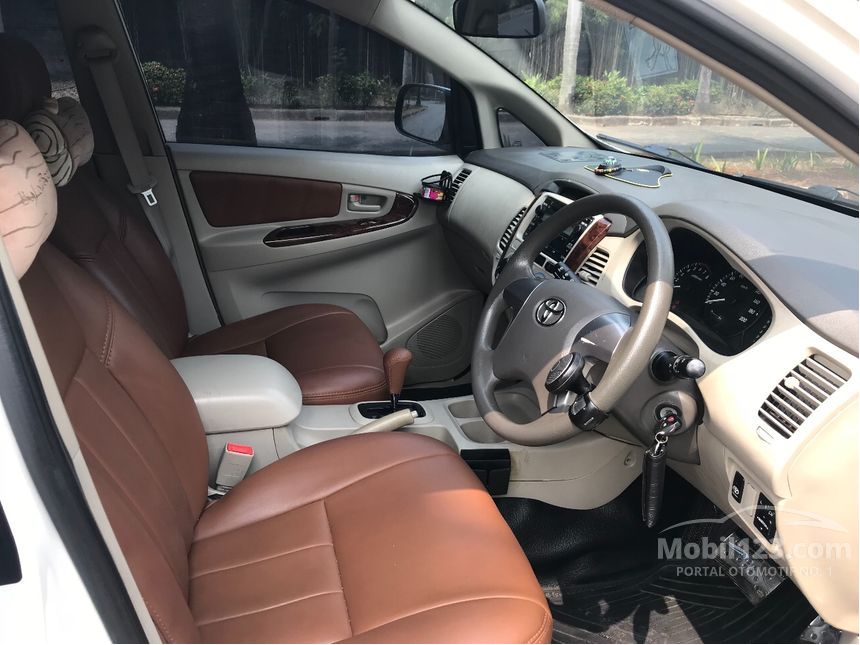 2013 Toyota Kijang Innova G Luxury MPV