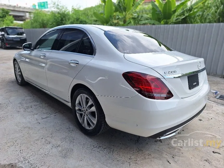 2019 Mercedes-Benz C180 AMG Sedan