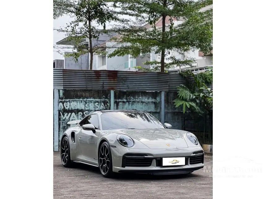 2022 Porsche 911 Turbo S Coupe