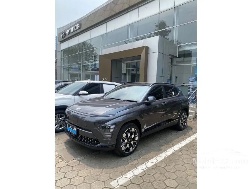 Jual Mobil Hyundai Kona 2024 Electric Long Range Signature di DKI Jakarta Automatic Wagon Abu
