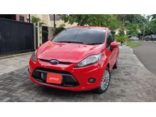 Istimewa MURAH 2011 Ford Fiesta 1.4 Trend Hatchback