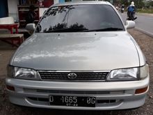 1995 Toyota Corolla 1.6 Sedan