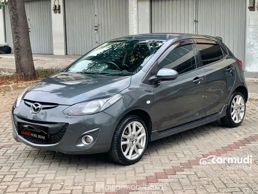 2012 Mazda 2 R Hatchback