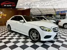 2015 Mercedes-Benz E300 2.1 W212 (ปี 10-16) Blue TEC Hybrid Sedan