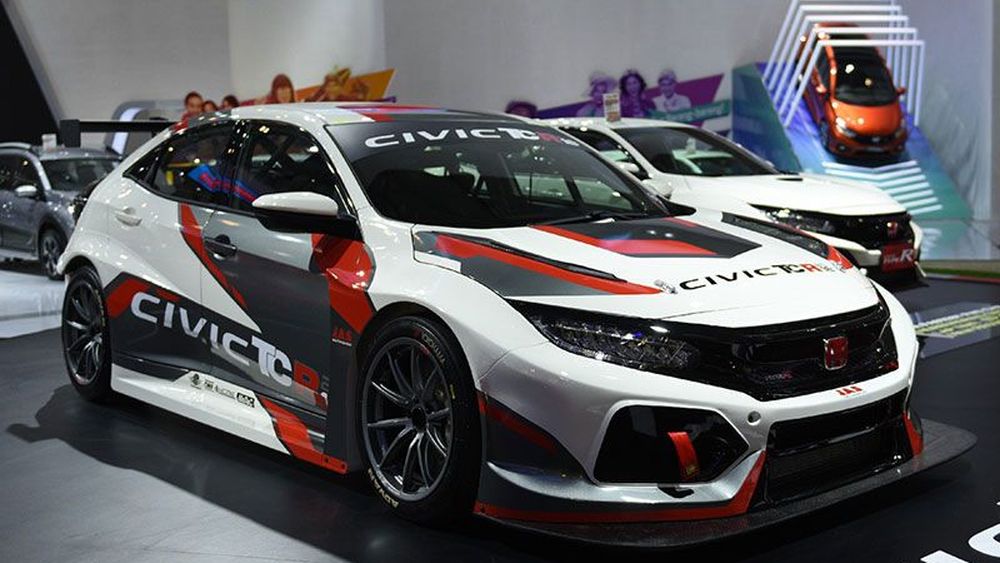  Mobil Balap Honda Civic  TCR Mejeng di GIIAS 2021 Balap  