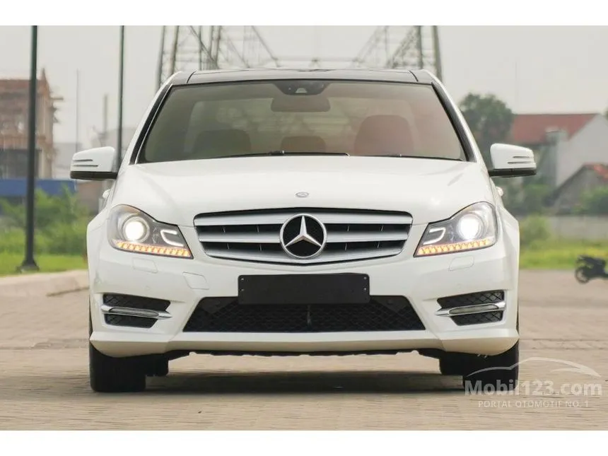 2014 Mercedes-Benz C250 Avantgarde AMG Sedan