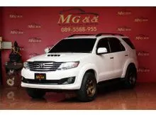 2013 Toyota FORTUNER 3.0 (ปี 12-15) V SUV