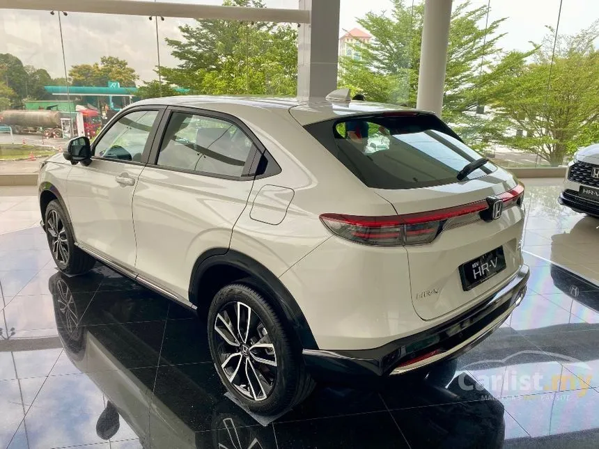 2025 Honda HR-V V SUV