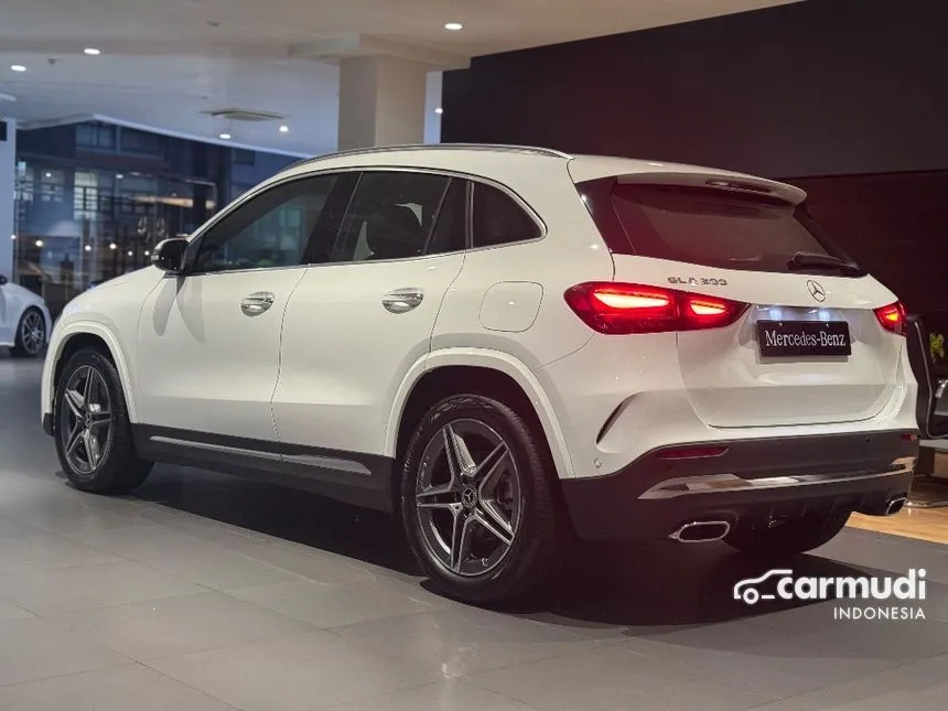 2024 Mercedes-Benz GLA200 AMG Line SUV