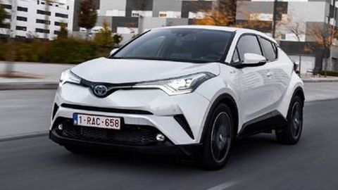 อดใจรอ Toyota C-HR ขุมพลังไฟฟ้าลุยตลาดยุโรปปี 2021