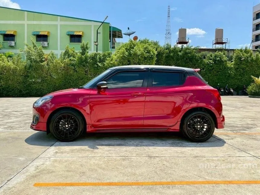 2021 Suzuki SWIFT GLX Hatchback